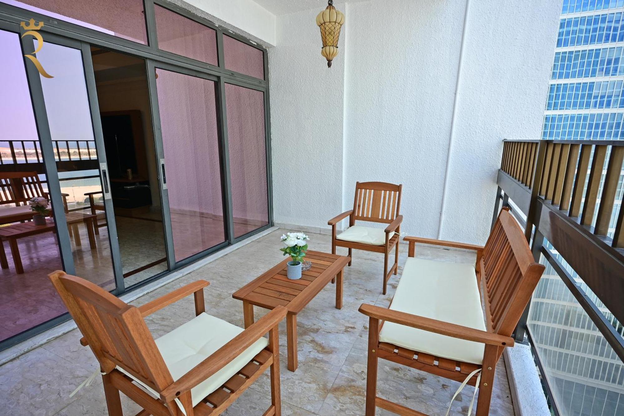 Bliss 3br Corniche Al Raha *