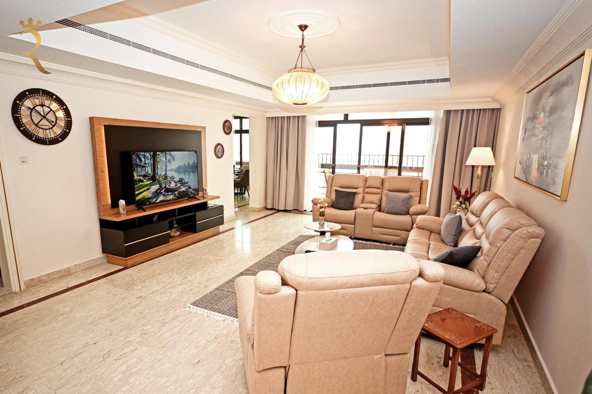 Bliss 3br Corniche Al Raha Apartment