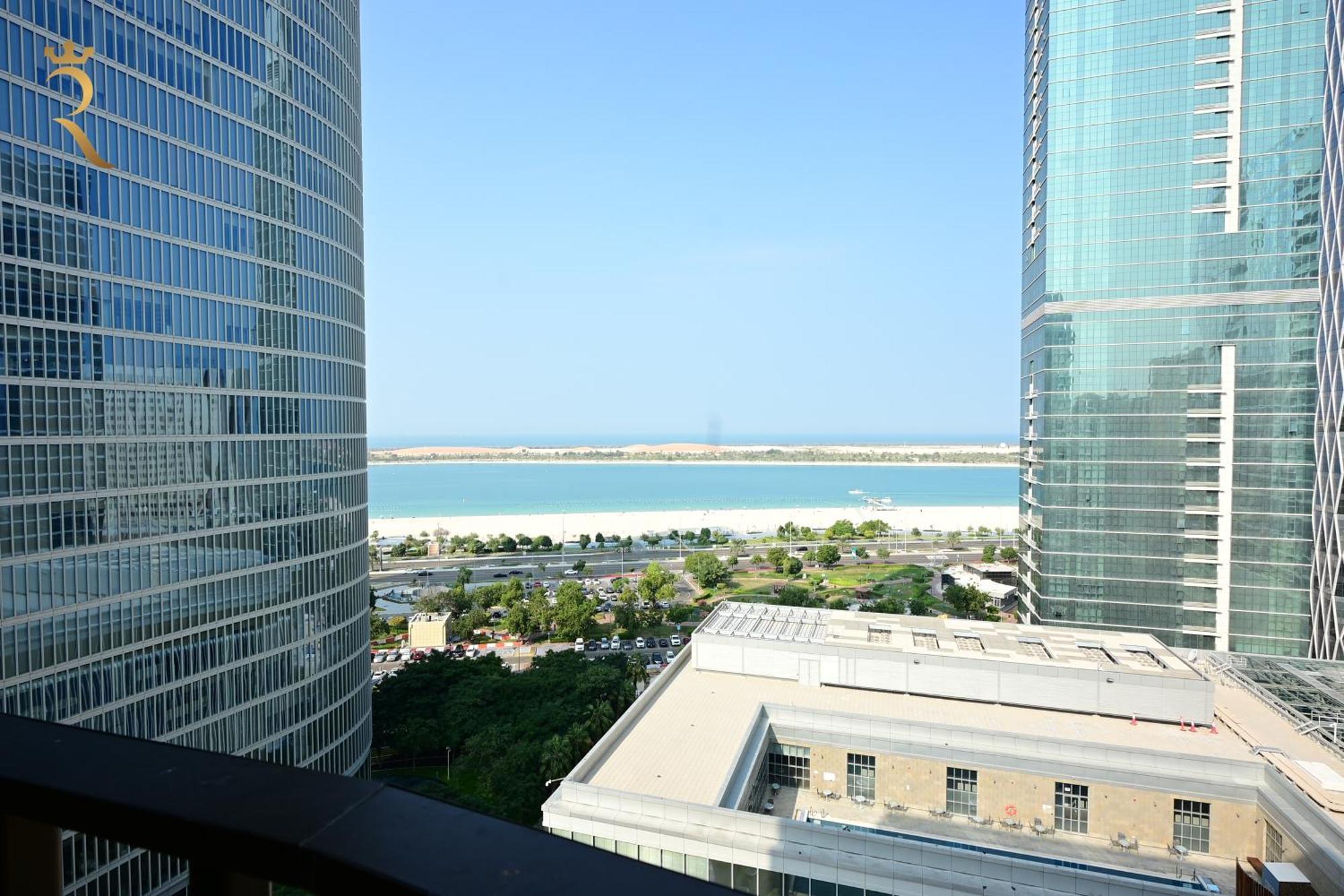 Apartamento Bliss 3br Corniche Al Raha *