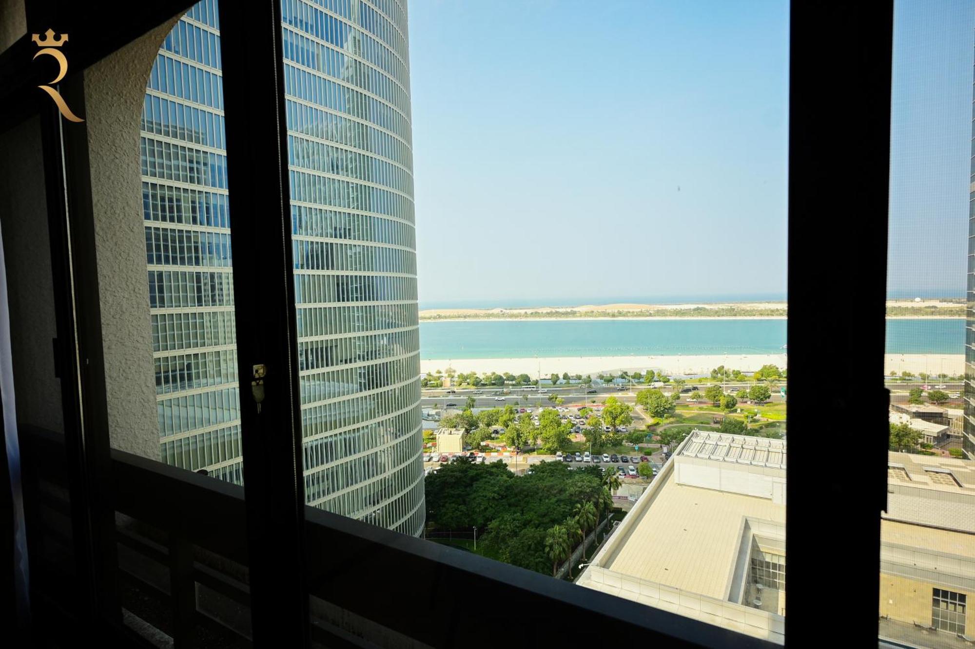 Bliss 3br Corniche Al Raha
