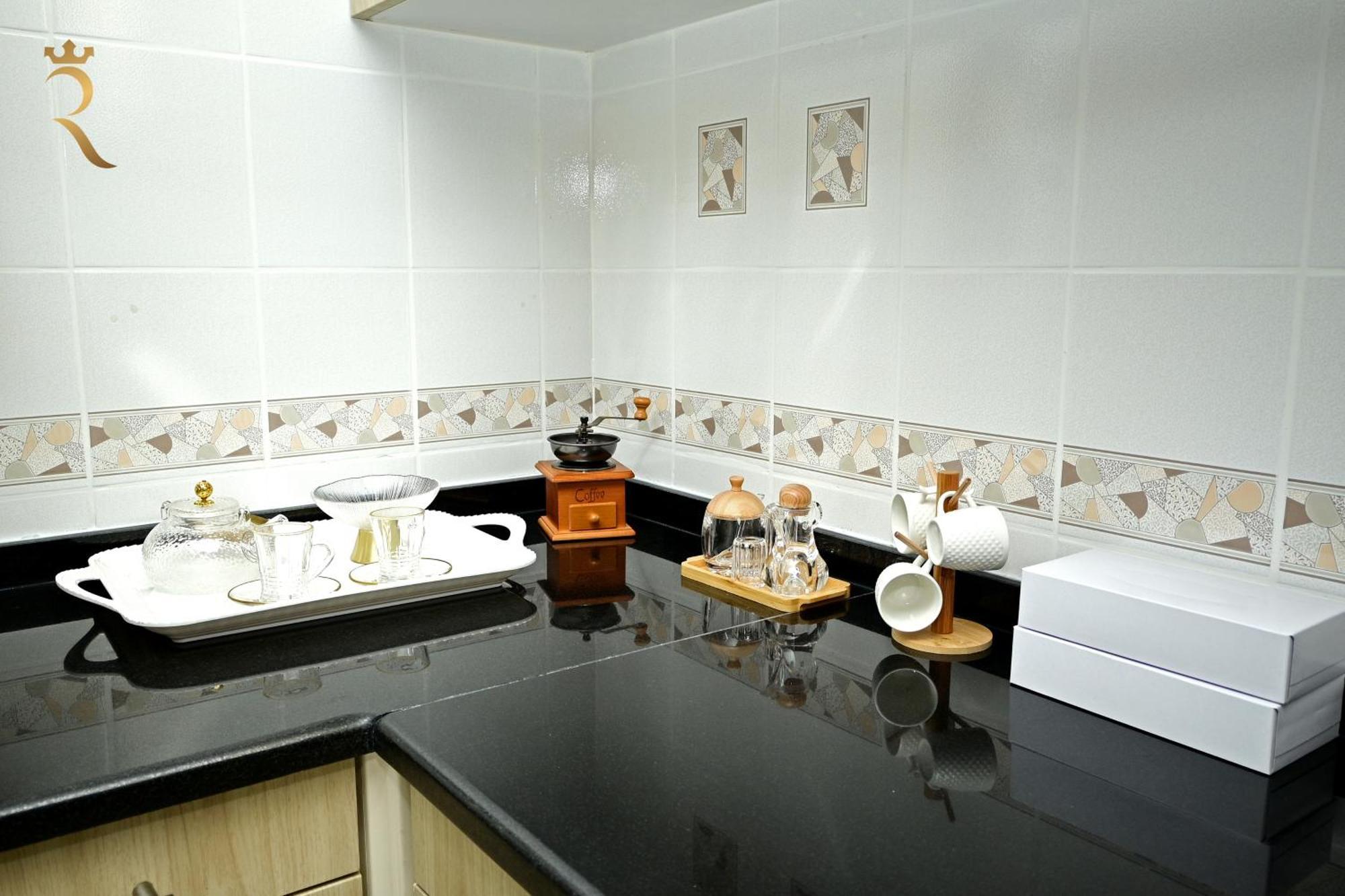 Bliss 3br Corniche Al Raha