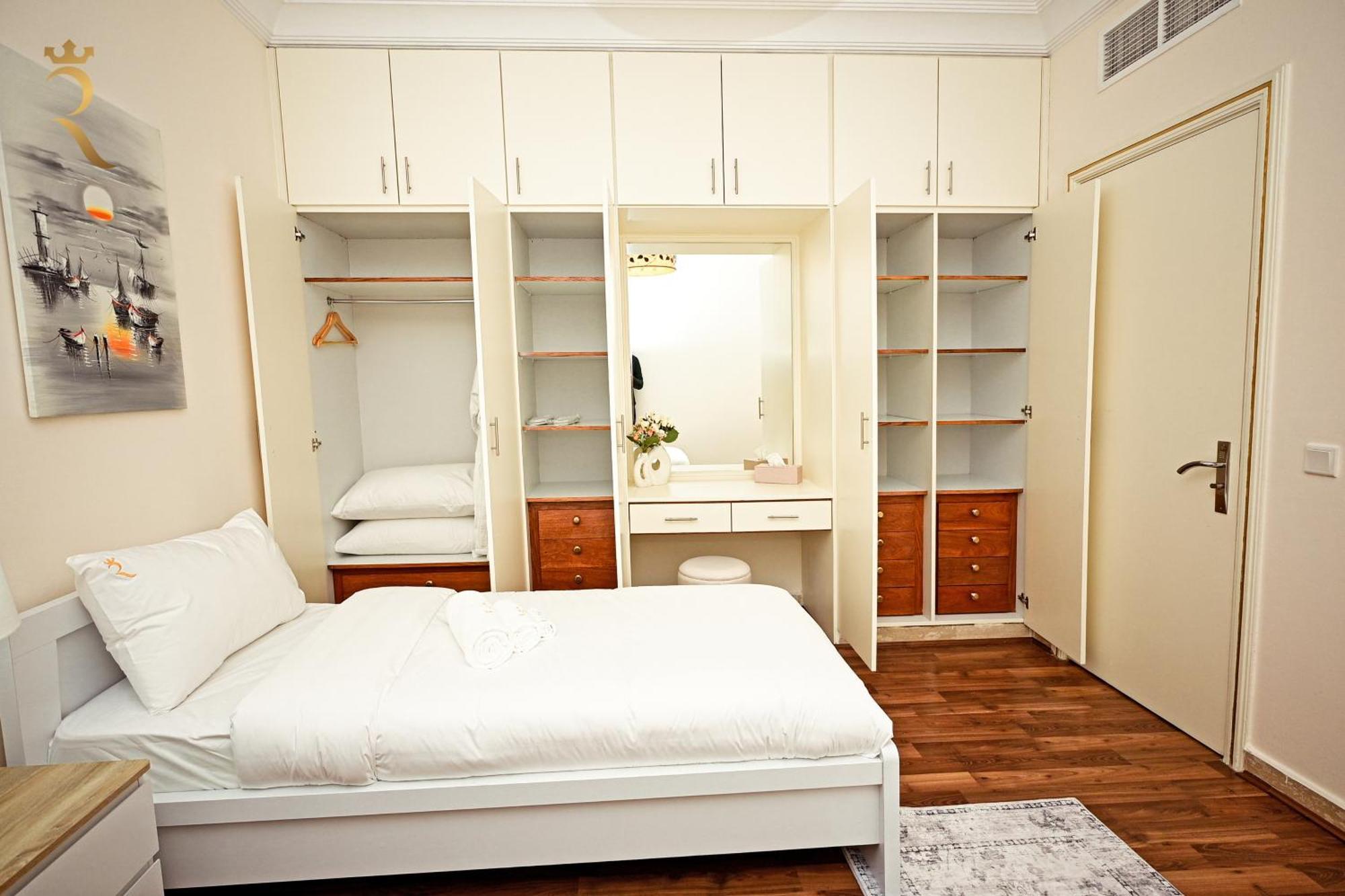 Bliss 3br Corniche Al Raha Apartment Abu Dhabi